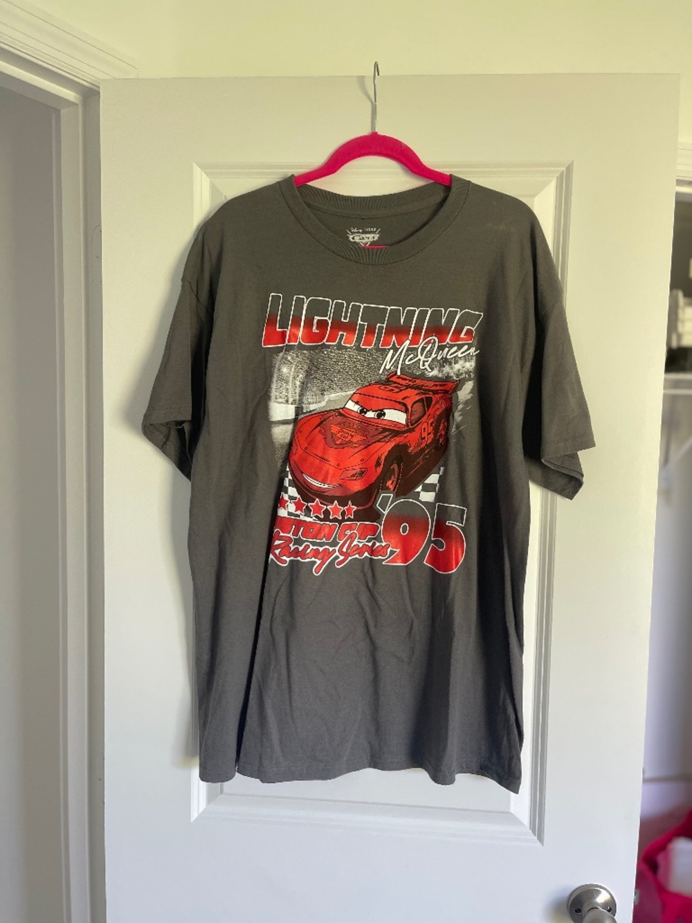 NEW Men’ Graphic T-Shirt Size XL